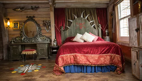 Pirate room Bed