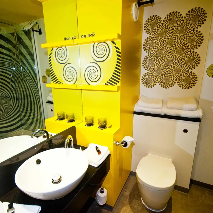 The smiler room Bathroom
