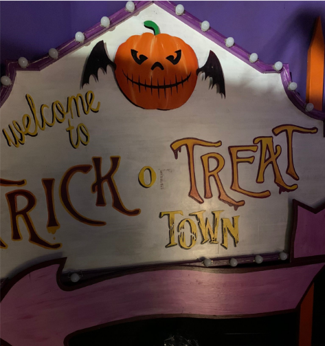 Trick O Treat Town Sign