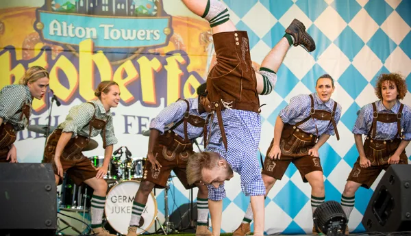 Oktoberfest Entertainment (1)
