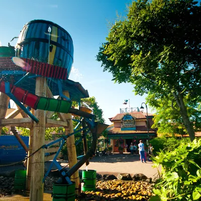 Splash Exterior
