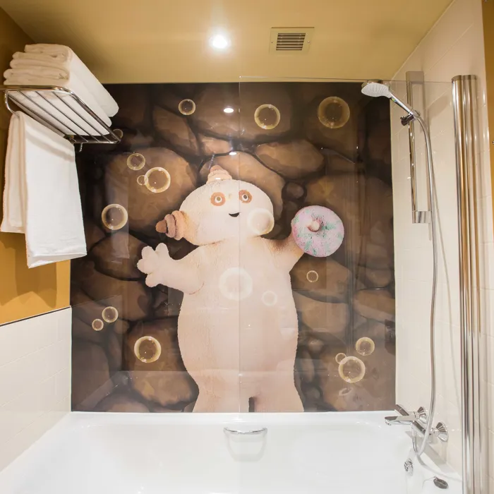 Night garden room Bath