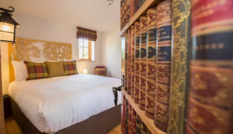 Luxury Treehouses Bedroom